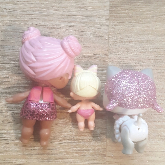 25 Piece LOL Surprise Dolls Lot: Dawn Doll, Pet Cat, Winking Lil Baby + 22 Items - Picture 10 of 13